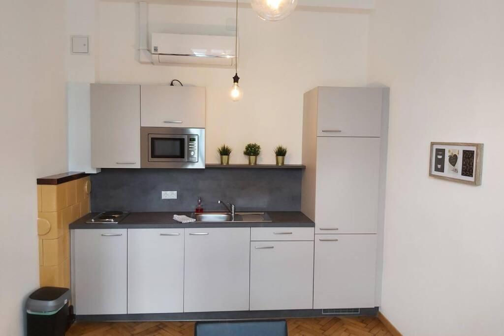 Lovely New 2 Bedroom Near Hannovamarkt Wien Ngoại thất bức ảnh